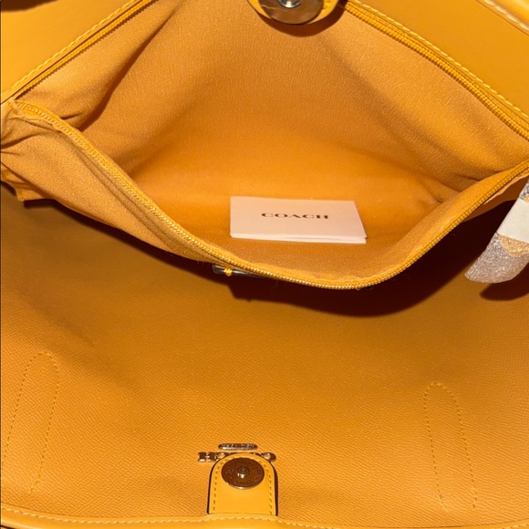 Coach Tan Signature Tote Bag - Picture 4 of 6